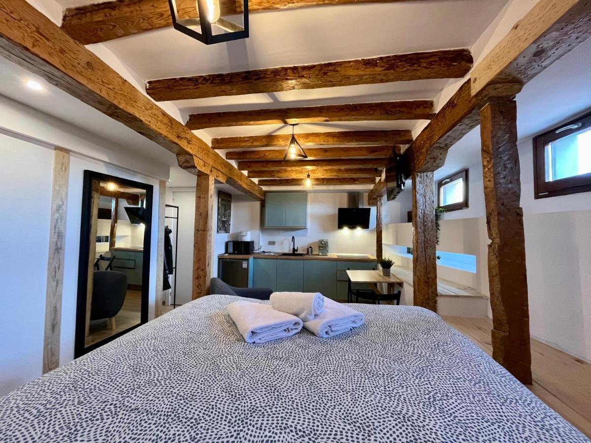 Atuaire Home Loft Con Encanto En El Corazon De Burgos Dauda Exterior photo
